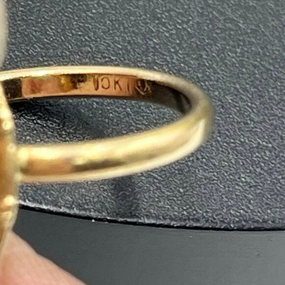 Vintage Designer Art Deco 10k Yellow Gold 3.5 grams Marquise Black Onyx Ring 6.5 - Picture 7 of 9